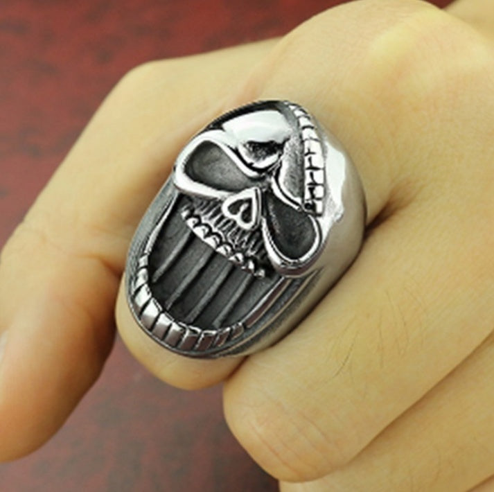 Fashion trend personality skull ring Punk style ring Factory direct