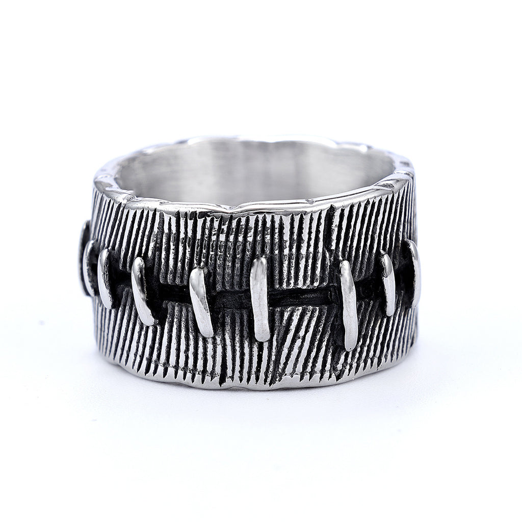 Niche Advanced Dark Punk Stitched Ring